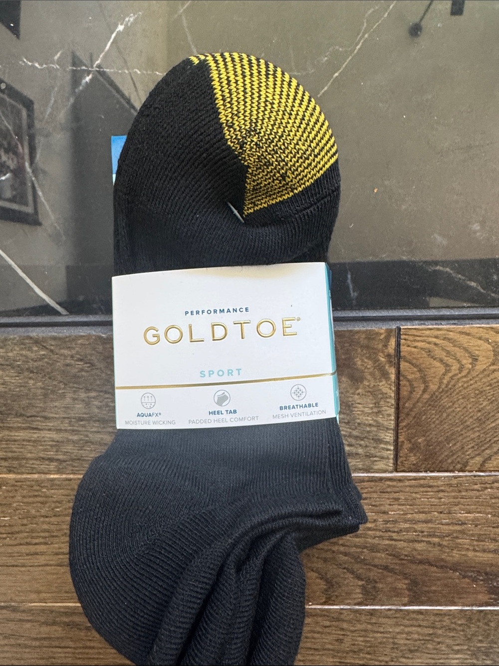 Gold toe socks